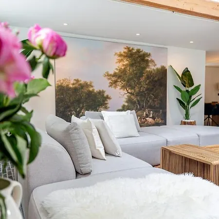 Holiday home Luxe In Dijkboerderij