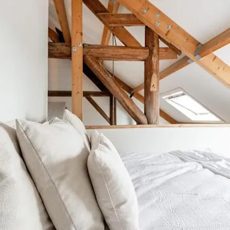 Luxe In Dijkboerderij