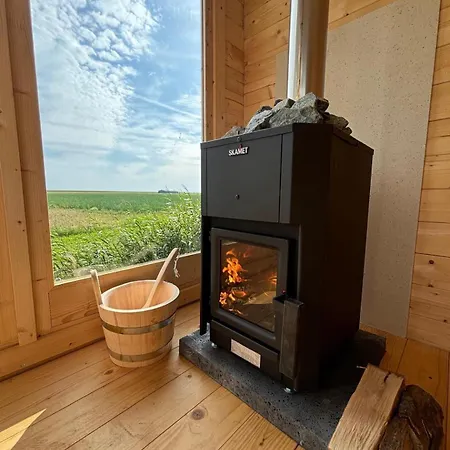 Luxe In Dijkboerderij Zuid-Beijerland